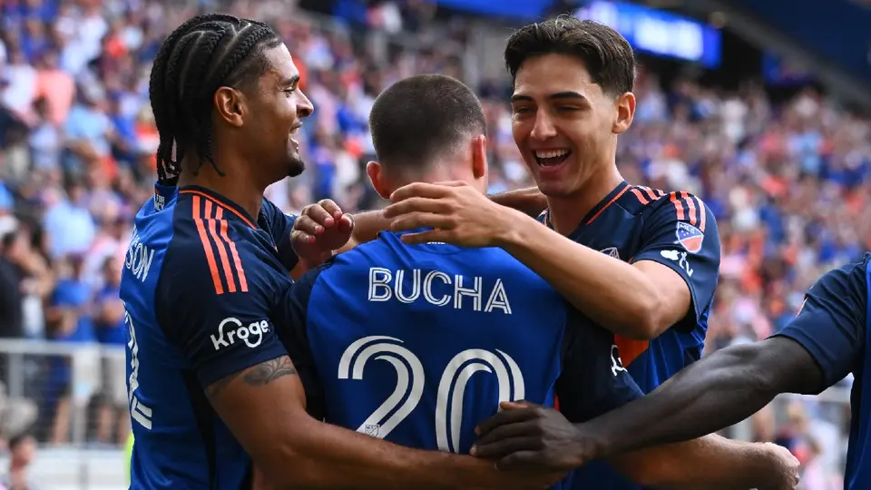 Cincinnati remonta y vence contundentemente a Pachuca