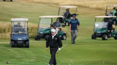 Capturan a un hombre armado en campo de golf de Trump