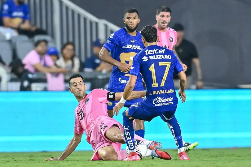 Pumas enfrentando a Inter Miami en la Leagues Cup 2025 | IMAGO7