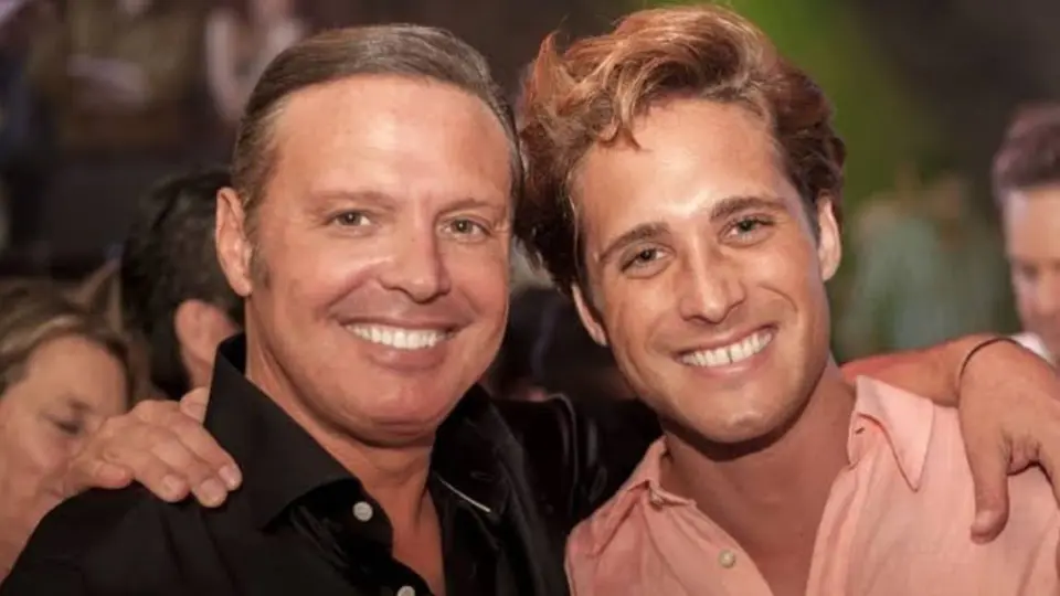 Diego Boneta interpretó a Luis Miguel en la serie biográfica del cantante, un papel por el que continúa siendo relacionado con “El Sol”. / RS