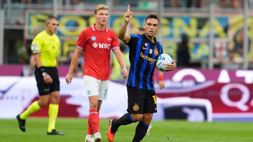 Lautaro Martínez tras anotar con Inter |AP
