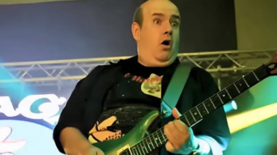 Felipe Souza, exguitarrista de El Haragán y Compañía, falleció a los 61 años. / RS