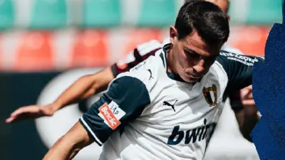 Pato Salas se queda en la banca en el empate entre Famalicão y Estrela Amadora