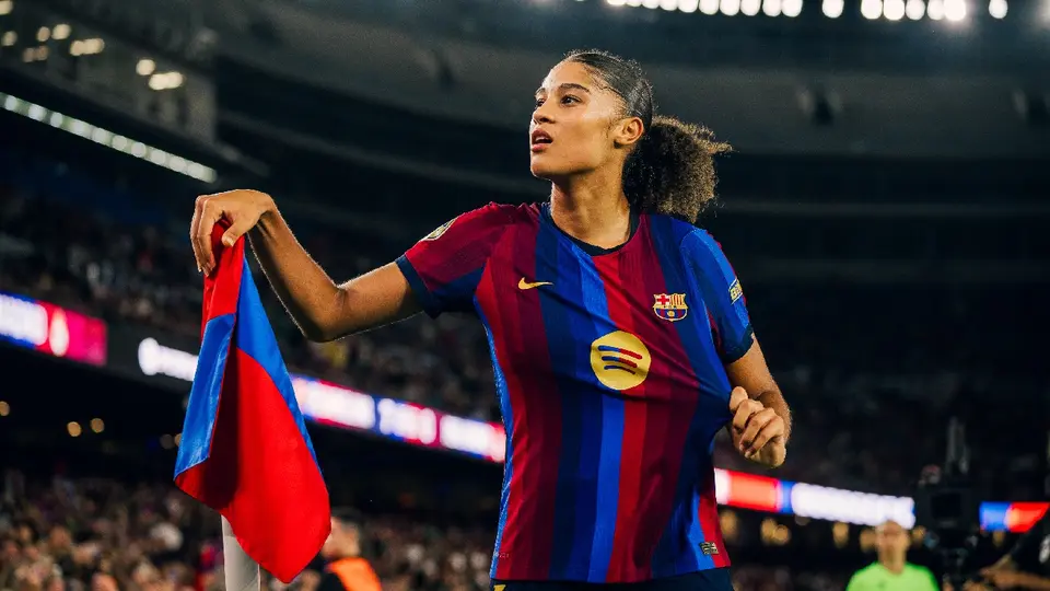 Polémico arbitraje aparece en el Barcelona vs Real Madrid y desata controversia