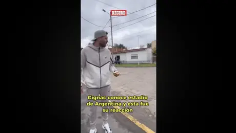 ¡André-Pierre Gignac reacciona a estadio de Argentina!