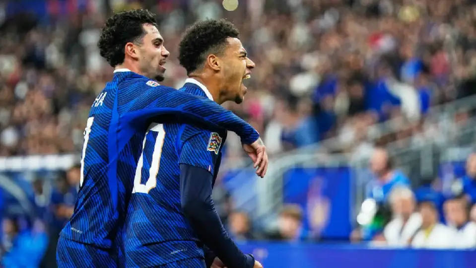 Désiré Doué, en festejo de gol, con Francia ante Bélgica | AP