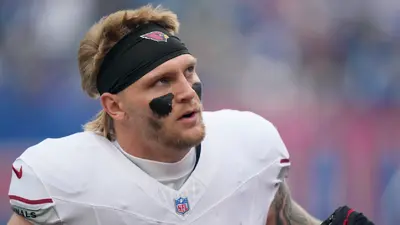 Polémica en la NFL: árbitro es acusado de insultar a Trey McBride y la NFLPA exige medidas