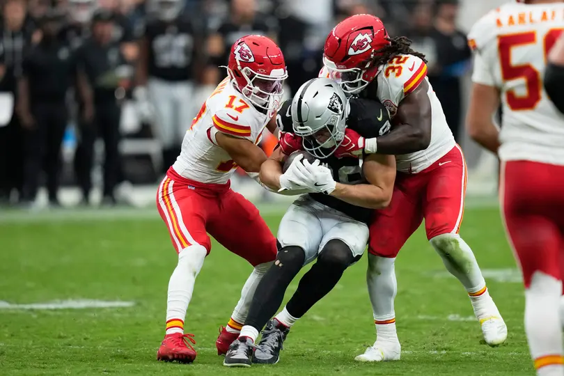 Kansas City vs Las Vegas l AP