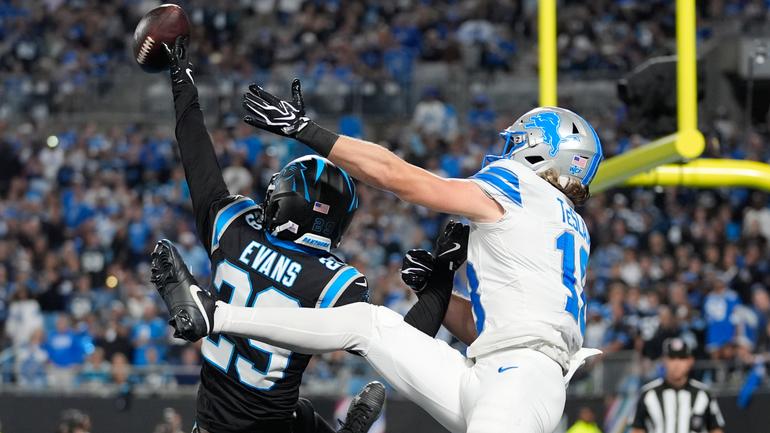 Lions vs Panthers en el Sunday Night Football | AP