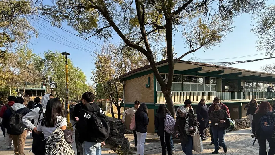 Esta ruta es exclusiva para estudiantes. / FB: CCH Sur Oficial