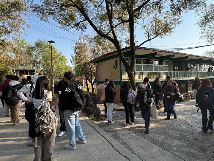 Esta ruta es exclusiva para estudiantes. / FB: CCH Sur Oficial
