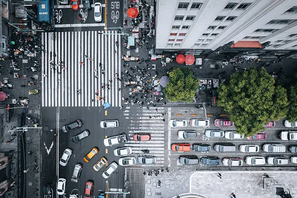 La restricción vehicular estará vigente de 5:00 a 22:00 horas./ Pixabay