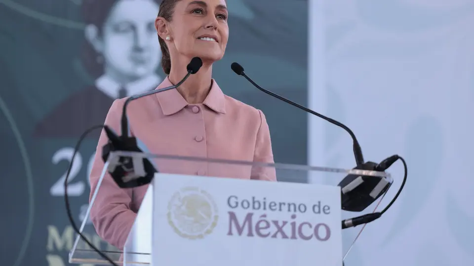 La Jefa del Ejecutivo no se esperaba tan agradable sorpresa por parte de unas seguidoras / Especial