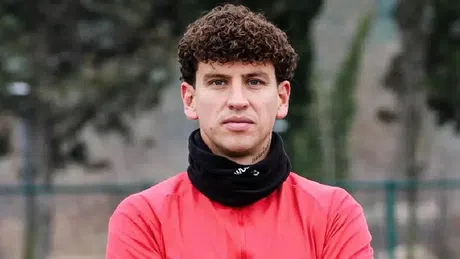 Oficial: Igor Lichnovsky deja América y jugará en Europa