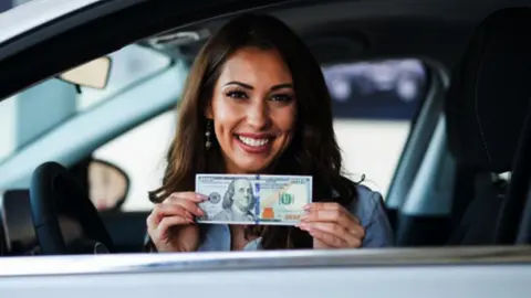 ¿Comprarás dólares? Así cierra el peso este viernes 6 de febrero