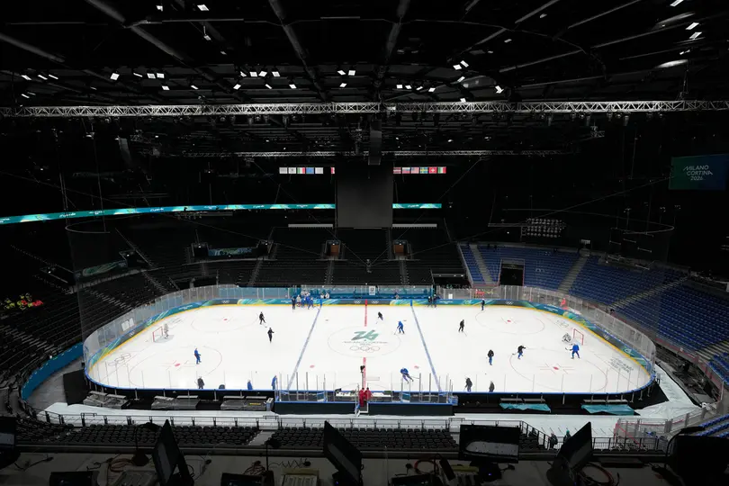 Jugadores de la Selección Francesa de hockey entrenan previo al inicio de la actividad en los Juegos Olímpicos de Invierno | AP