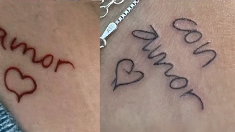 Las jóvenes se tatuaron la marca que una vez les hizo la presidenta Claudia Sheinbaum / Especial