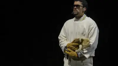 ¿Bad Bunny en peligro? Mhoni Vidente predice que podría ser víctima de un atentado