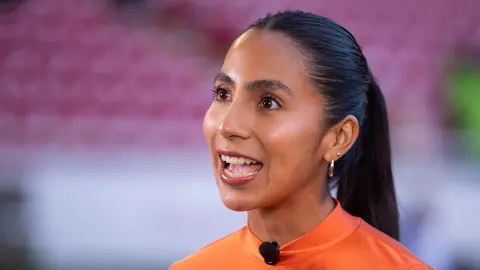 Diana Flores durante una entrevista en 2023, como invitada a un partido de la Liga MX Femenil | IMAGO 7