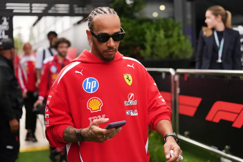 Lewis Hamilton con Ferrari previo al GP de Australia 2026 | AP