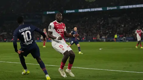 Dembélé entró de cambio pero no hizo mucho ante Mónaco l AP