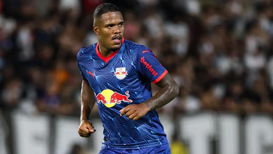 Gustavo Marques, jugador de Red Bull Bragantino, sancionado fuertemente por comentario sexista a una árbitra