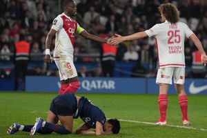 PSG cae ante Mónaco y el Lens de Saint-Maximin se saborea el 'liderato'