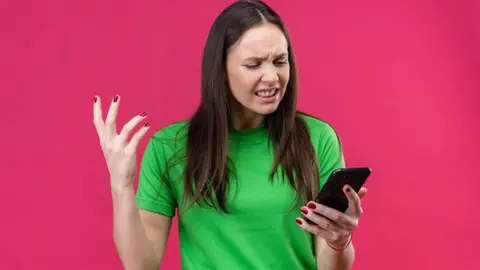 ¿Tu jefe te escribe en vacaciones? Pronto podrás ignorar llamadas y mensajes fuera de tu jornada laboral