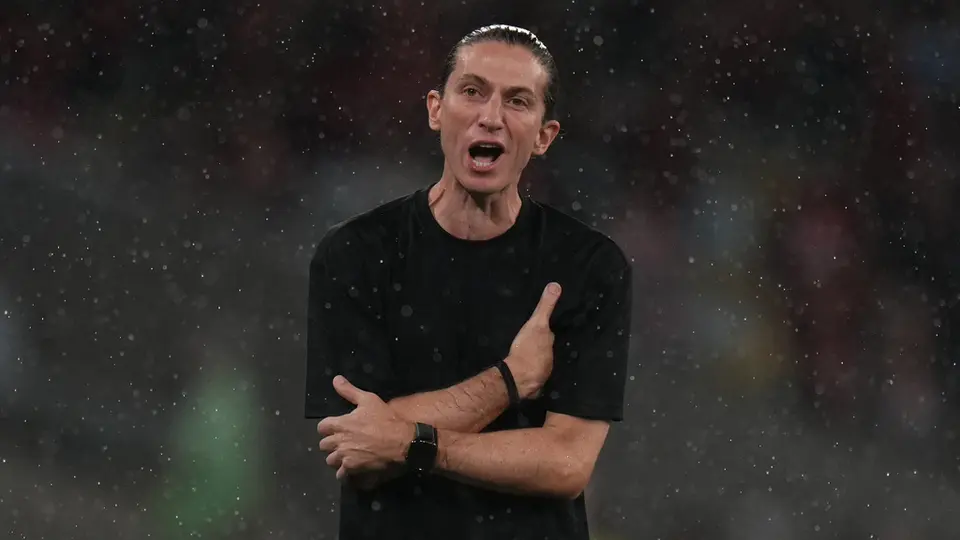 Filipe Luis durante la Recopa Sudamericana | AP