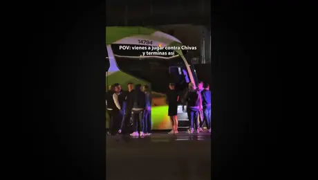Autobús de Pumas se descompone y quedan ‘varados’ en Guadalajara