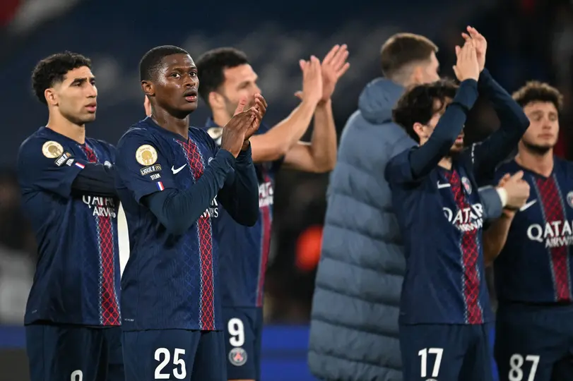 Plantilla del Paris Saint-Germain celebrando tras un partido l AP