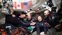 Astronautas de Artemis II rompen récord: Son los humanos que más lejos han viajado fuera de la Tierra