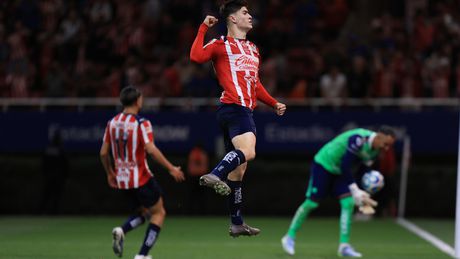 Mercado Libre convierte cada gol en descuentos y revoluciona la publicidad en el futbol mexicano