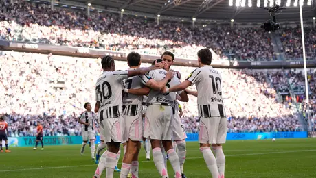Juventus se lleva una victoria con mucha calma ante Genoa de Johan Vásquez en la Serie A