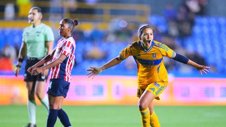 ¡Partidazo en el Volcán! Tigres y Chivas empatan en un duelo lleno de goles y emociones