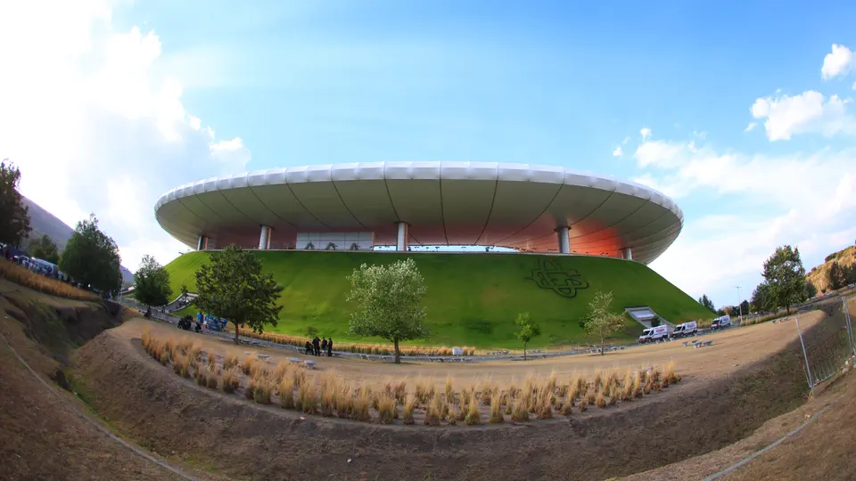 Estadio Akroncada vez mejor de cara a la Copa del Mundo | Imago7