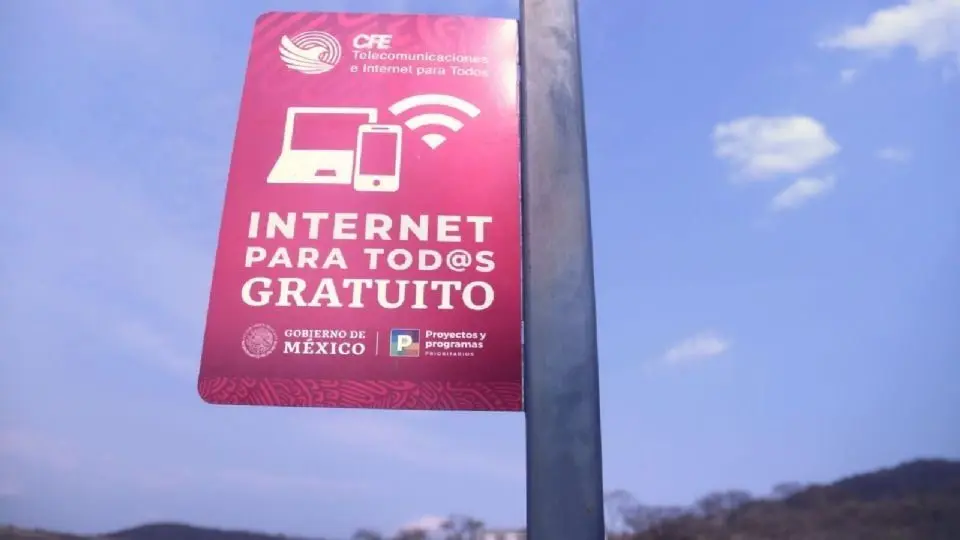 Los usuarios pueden contratar el internet de la CFE sin firmar contratos forzosos ni presentar historial crediticio./ RS