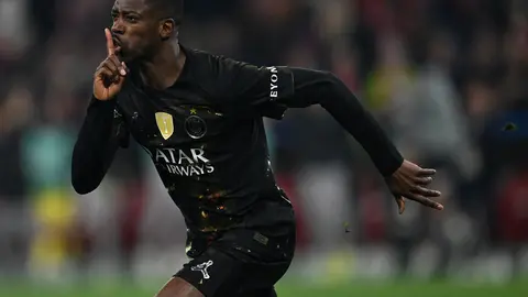 Ousmane Dembélé en celebración con PSG ante Bayern Munich en Champions League | AP