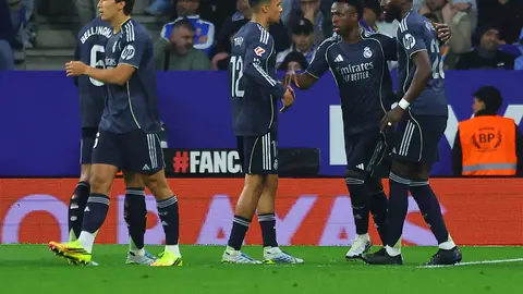Jugadores de Real Madrid en partido de LaLiga | AP