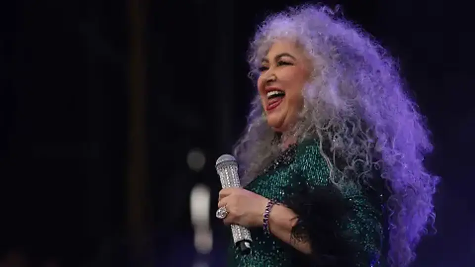 Temas como “Él me mintió” y “Castillos” son parte del legado musical que ha convertido a Amanda Miguel en un ícono del 10 de mayo./ RS