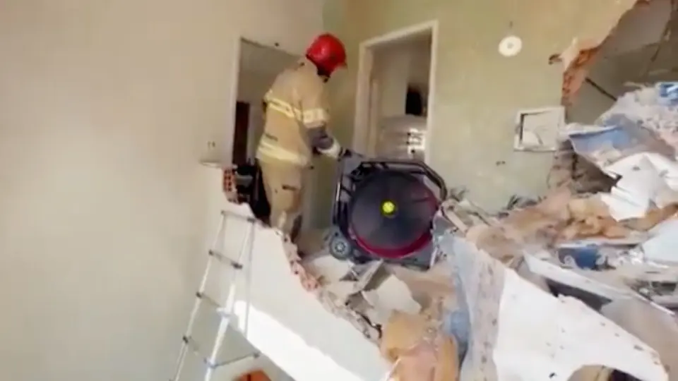Ninguna persona dentro del edificio salió herida de gravedad y no hay riesgo de colapso de la construcción / Especial