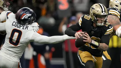 Jonathon Cooper, estrella de los Broncos, se disculpa tras ser arrestado por violencia doméstica