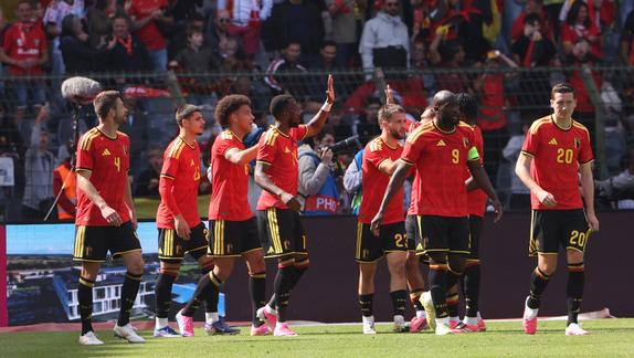 Bélgica aplasta a Túnez y llega con todo a la Copa del Mundo