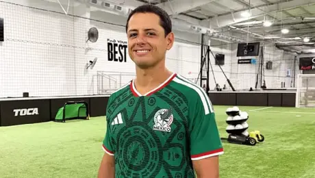 Chicharito Hernández se pone la verde y se 'sube' al barco del Tri a una semana de arrancar el Mundial