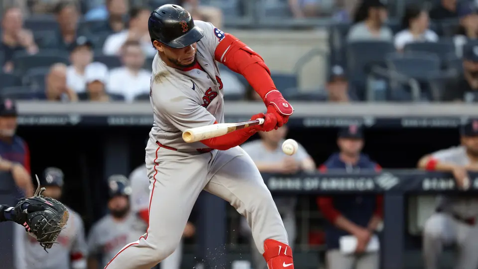 Willson Contreras revive a los Red Sox en la victoria 5-3 ante los Yankees