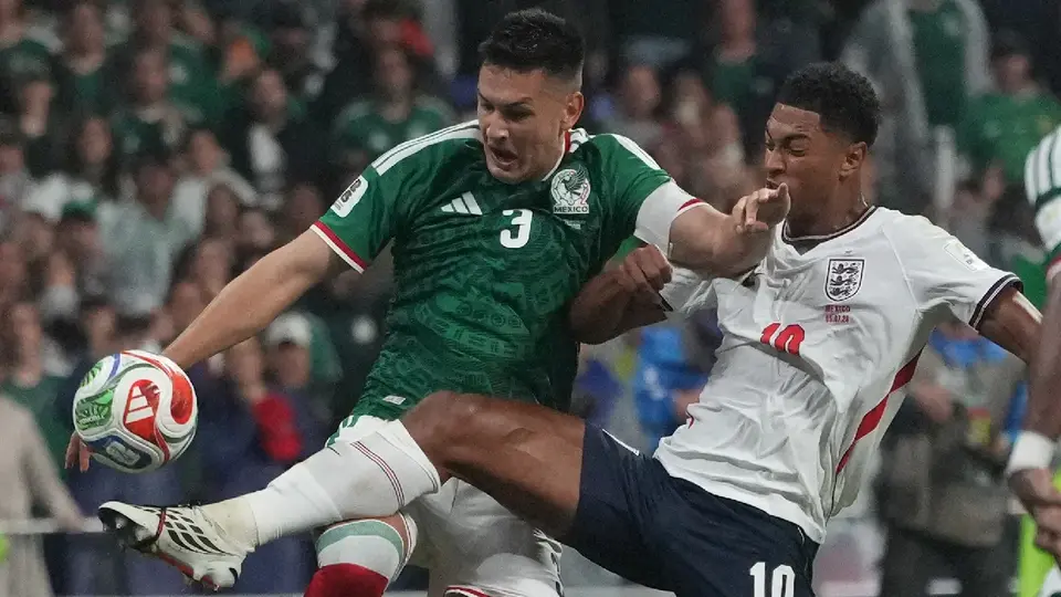 Jude Bellingham evita el empate de México con brutal despeje