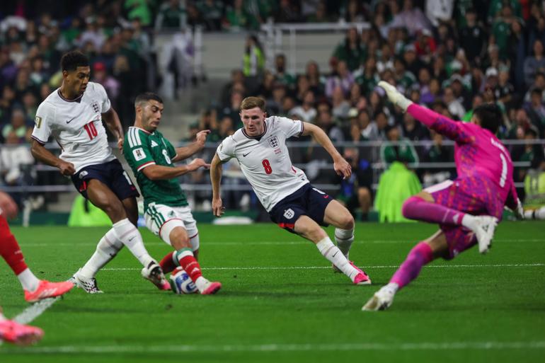 México vs Inglaterra | Miguel Pontón