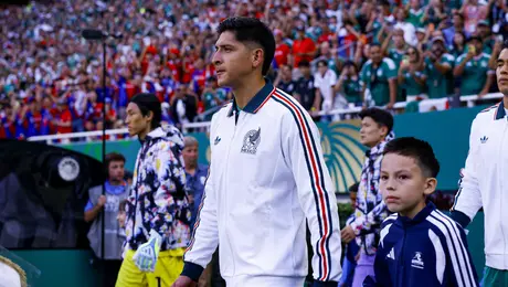 ¿Rumbo a Portugal? Benfica entra en la carrera para fichar a Edson Álvarez, según fuentes