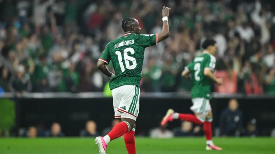 México destroza récord histórico de pases en el Mundial ante Inglaterra