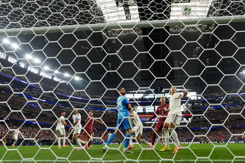 Bernardo Silva se quedó cerca de poner el 1-1 ante España | AP